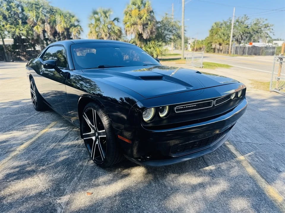 2016 Dodge Challenger 3rd Gen - Image 2 of 15