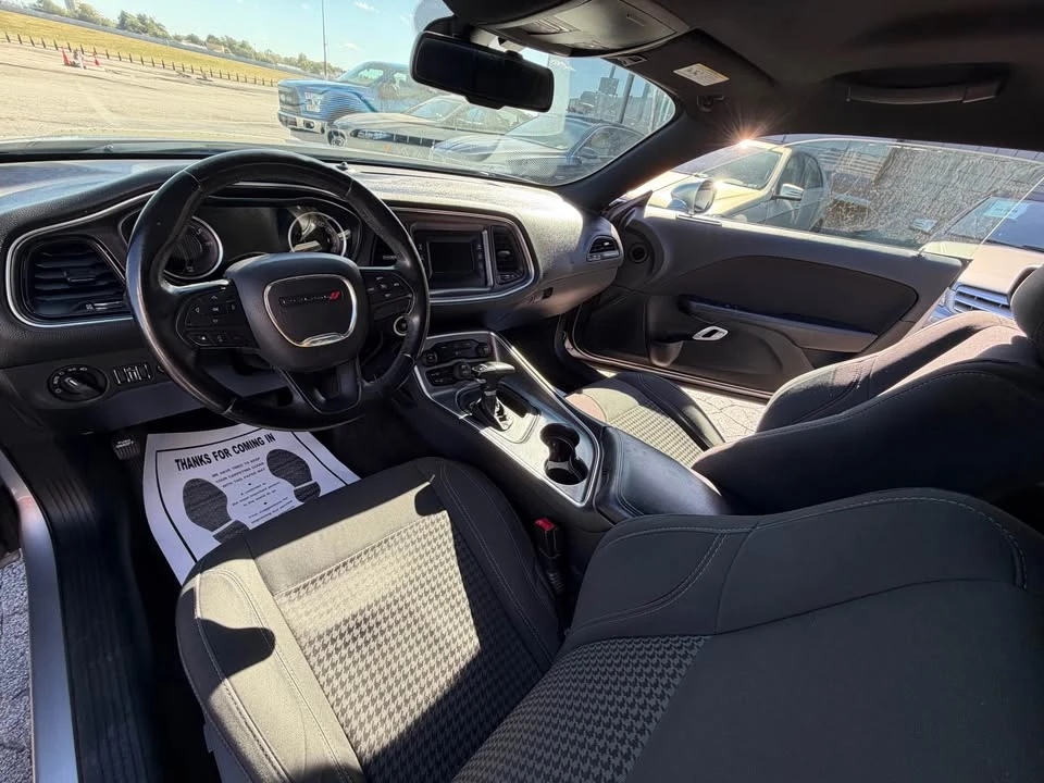 2016 Dodge Challenger 3rd Gen - Image 7 of 10