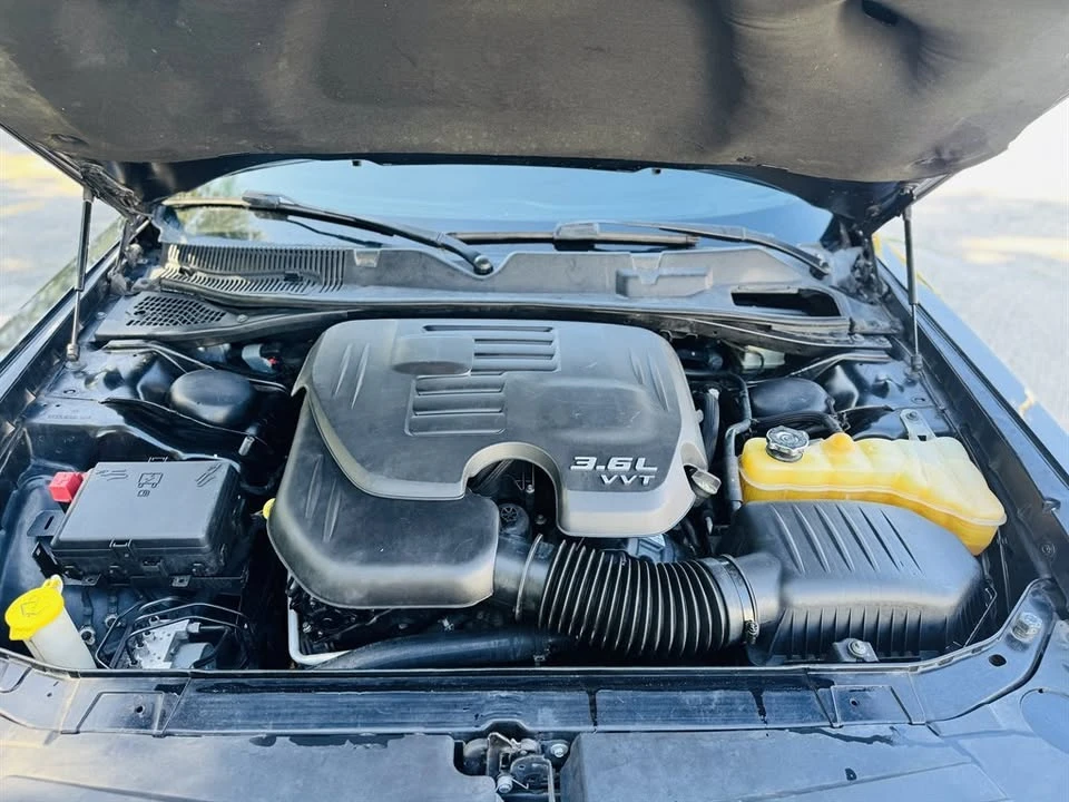 2016 Dodge Challenger 3rd Gen - Image 11 of 15