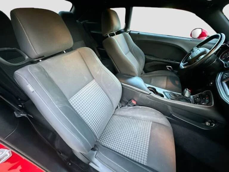 2016 Dodge Challenger 3rd Gen - Image 14 of 16