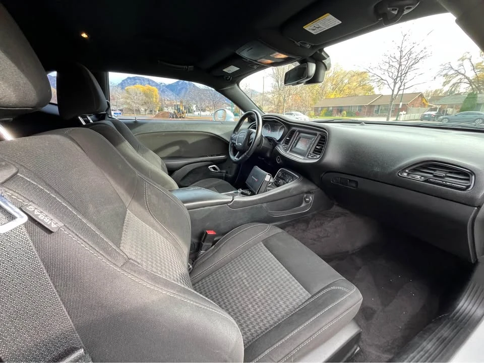 2016 Dodge Challenger 3rd Gen - Image 12 of 13