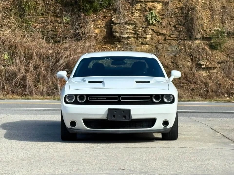 2016 Dodge Challenger 3rd Gen - Image 2 of 17