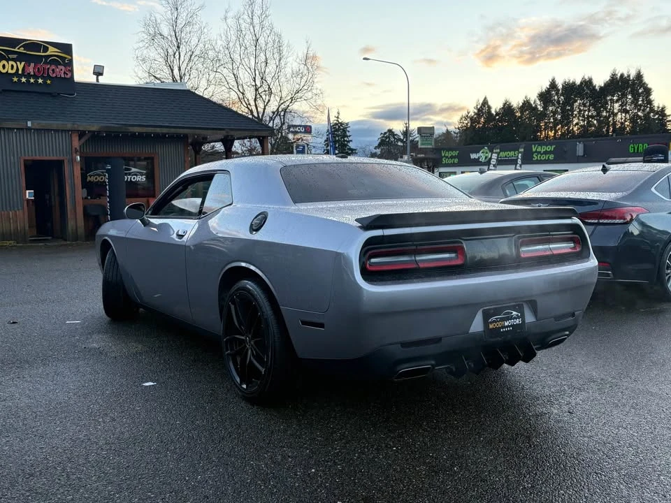 2016 Dodge Challenger 3rd Gen - Image 4 of 8