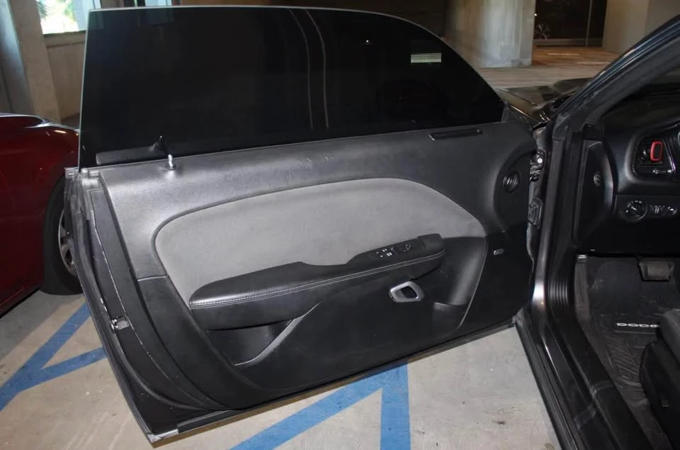2016 Dodge Challenger 3rd Gen - Image 5 of 6