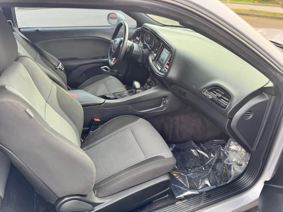 2016 Dodge Challenger 3rd Gen - Image 5 of 10