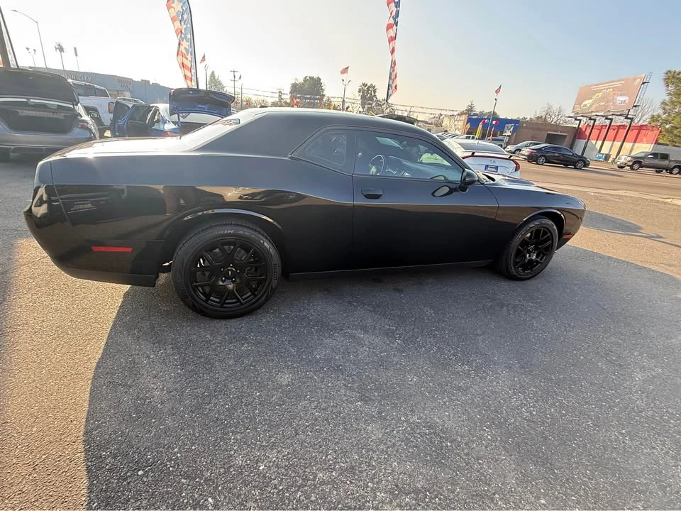 2016 Dodge Challenger 3rd Gen - Image 8 of 16