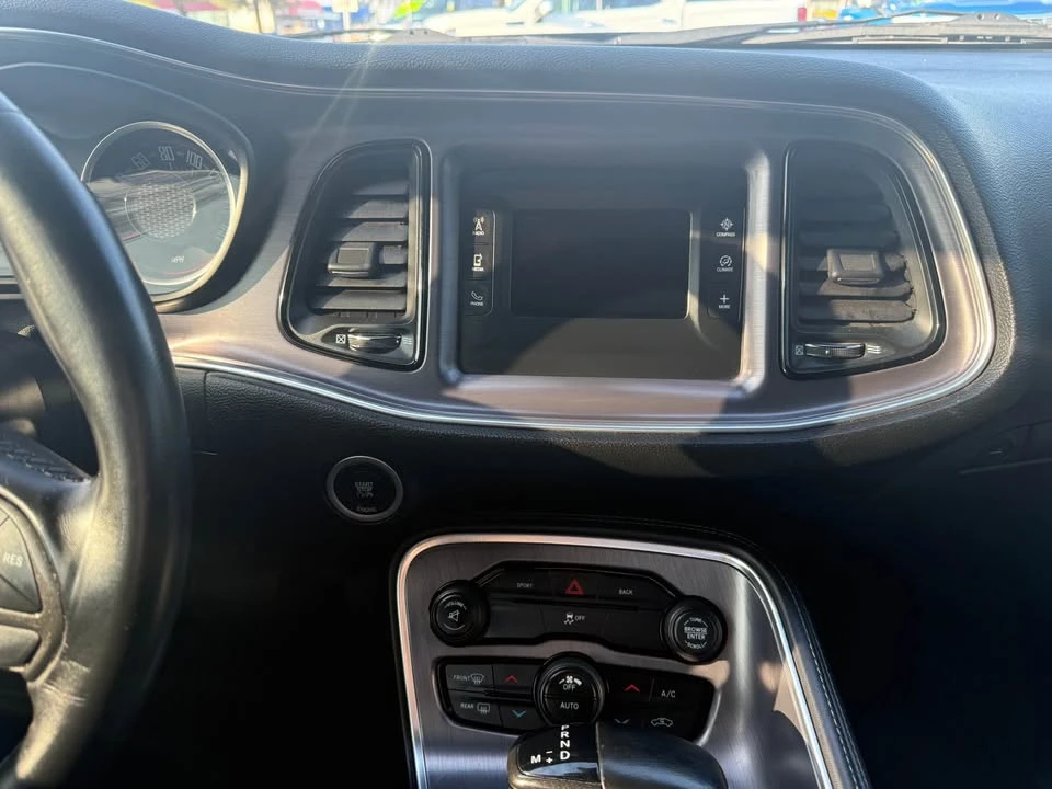 2016 Dodge Challenger 3rd Gen - Image 13 of 16