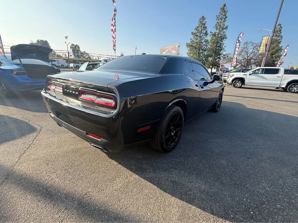 2016 Dodge Challenger 3rd Gen - Image 7 of 16
