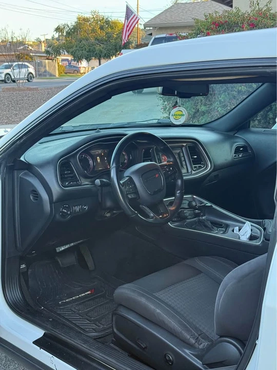 2016 Dodge Challenger 3rd Gen - Image 7 of 8