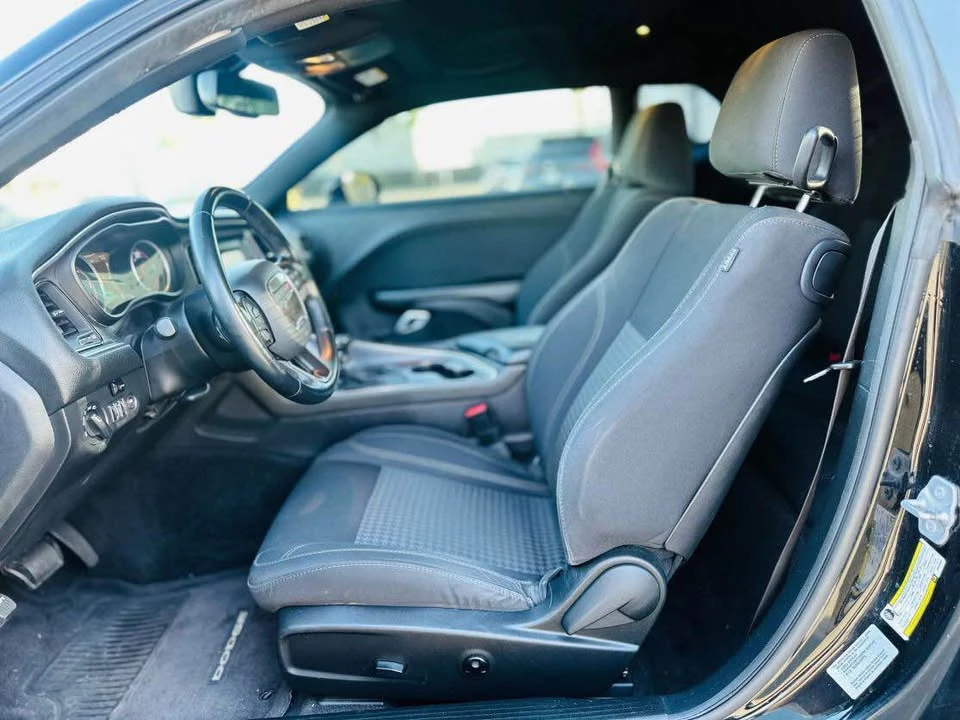 2016 Dodge Challenger 3rd Gen - Image 6 of 14