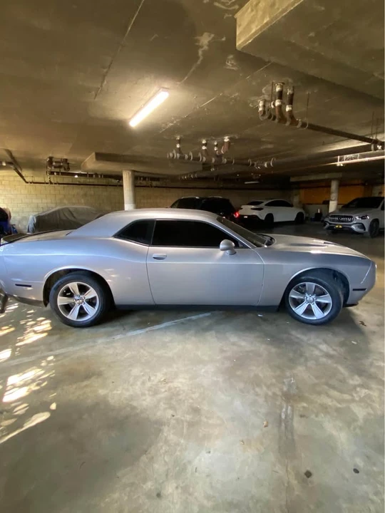 2016 Dodge Challenger 3rd Gen - Image 4 of 15
