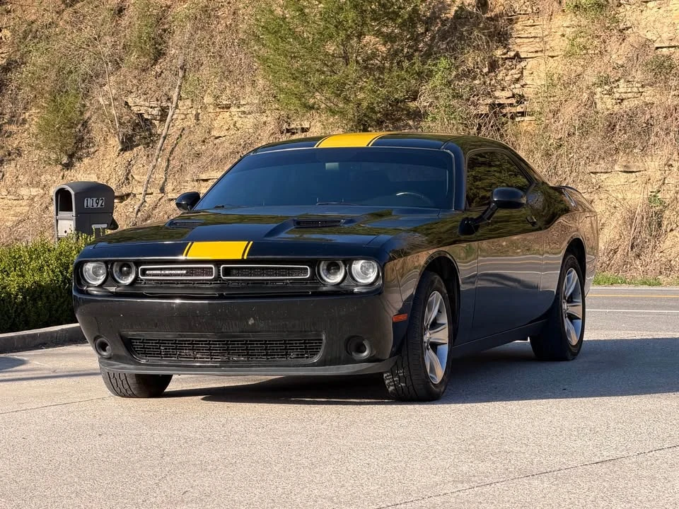 2016 Dodge Challenger - Image 3 of 16