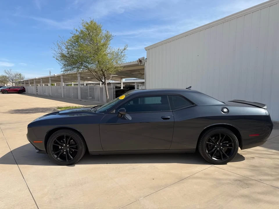 2016 Dodge Challenger 3rd Gen - Image 3 of 9