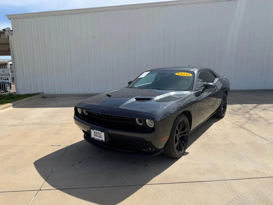 2016 Dodge Challenger 3rd Gen - Image 2 of 9