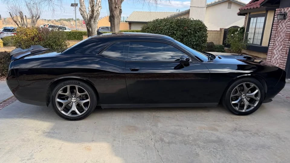 2016 Dodge Challenger 3rd Gen - Image 2 of 9