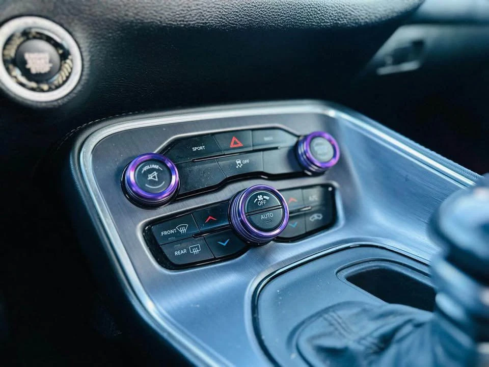2016 Dodge Challenger 3rd Gen - Image 10 of 14