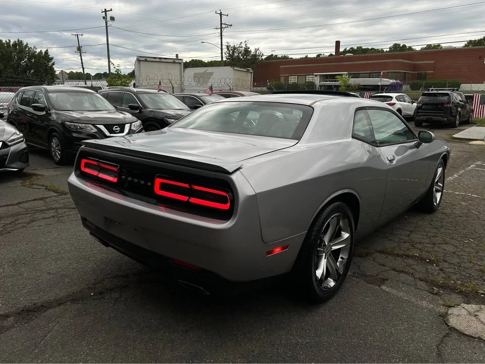 2016 Dodge Challenger 3rd Gen - Image 3 of 7