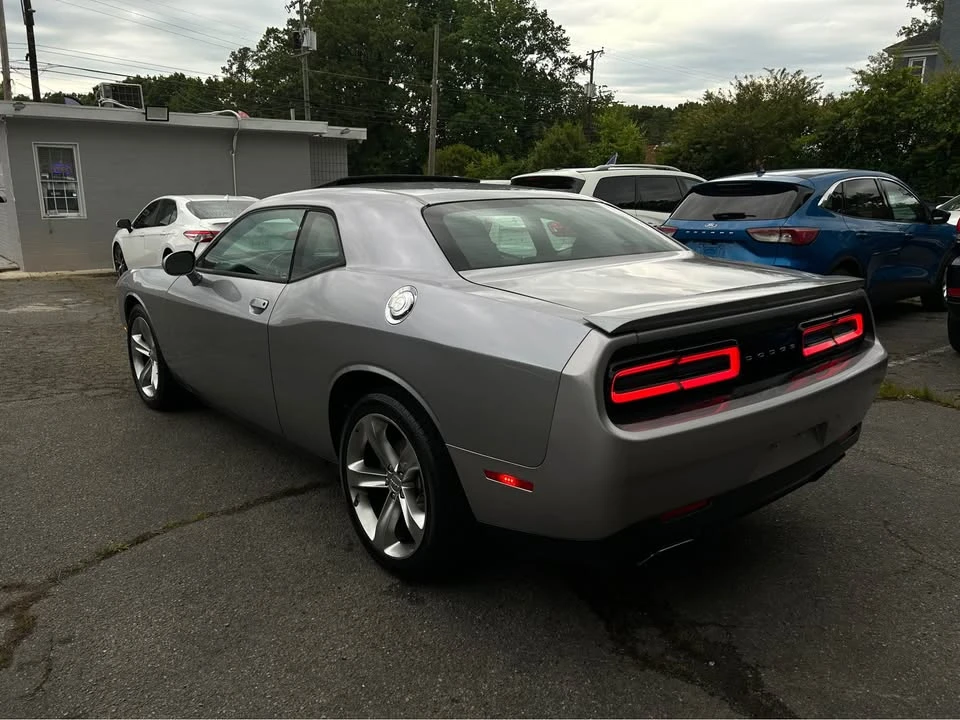2016 Dodge Challenger 3rd Gen - Image 4 of 7