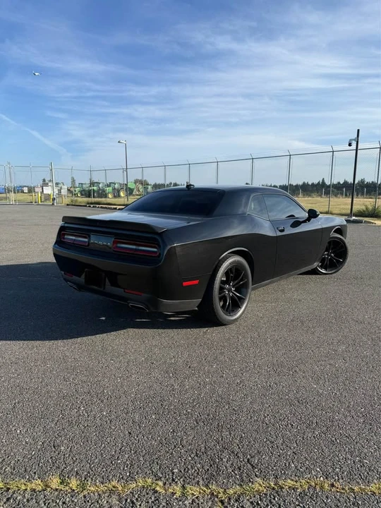 2016 Dodge Challenger 3rd Gen - Image 3 of 13