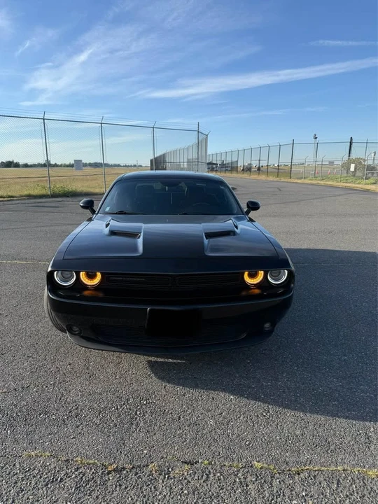 2016 Dodge Challenger 3rd Gen - Image 5 of 13