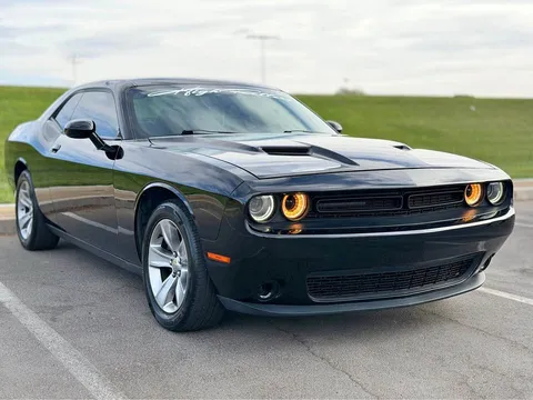 2016 Dodge Challenger SXT