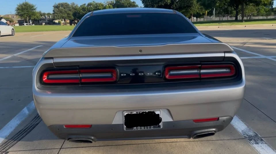 2016 Dodge Challenger 3rd Gen - Image 9 of 10