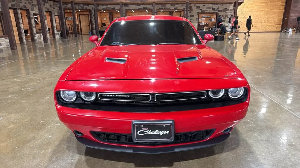 2016 Dodge Challenger 3rd Gen - Image 2 of 12