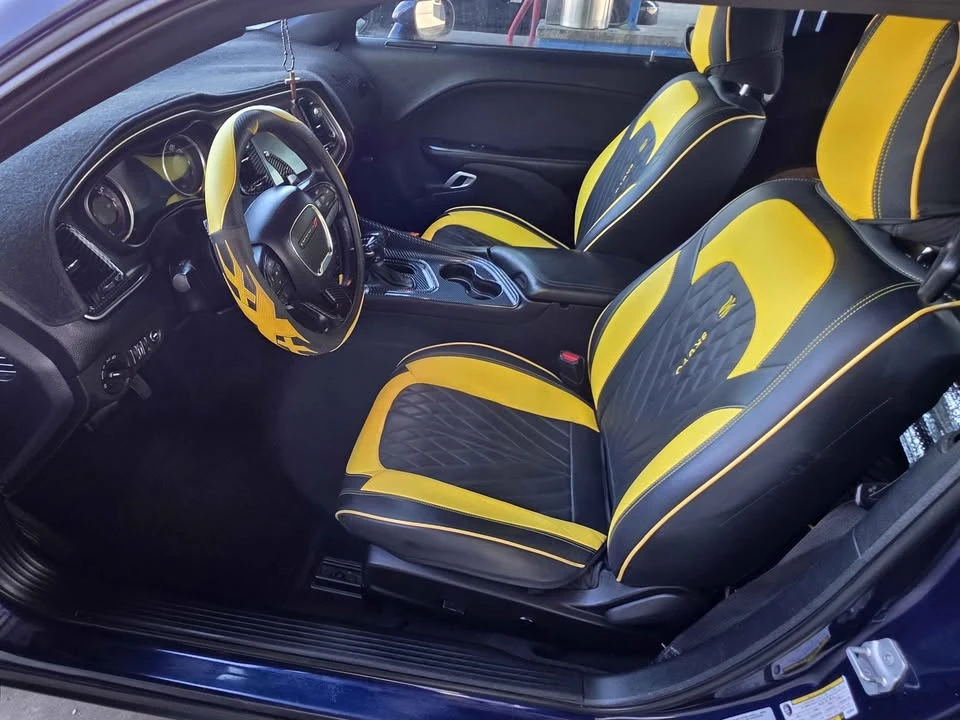 2016 Dodge Challenger 3rd Gen - Image 14 of 15