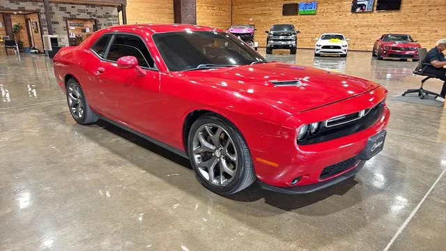 2016 Dodge Challenger SXT Coupe 2D