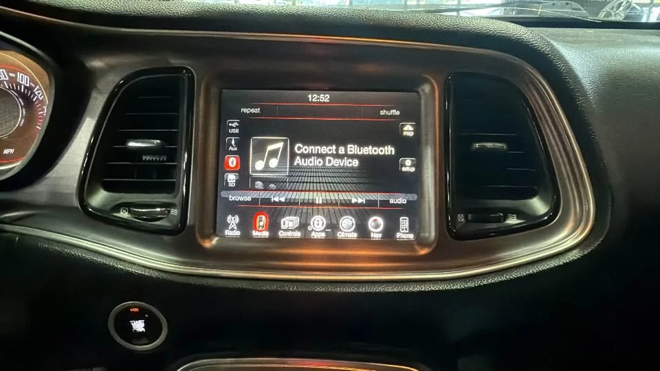 2016 Dodge Challenger 3rd Gen - Image 7 of 12