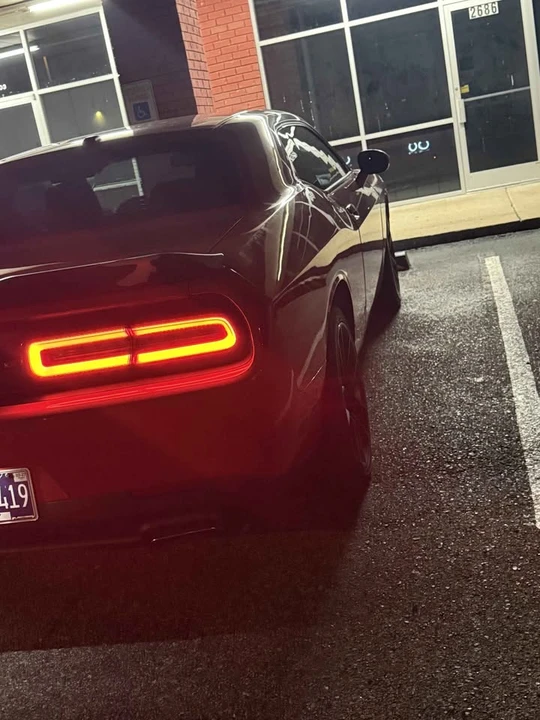 2016 Dodge Challenger 3rd Gen - Image 6 of 8