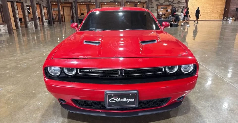 2016 Dodge Challenger 3rd Gen - Image 2 of 9