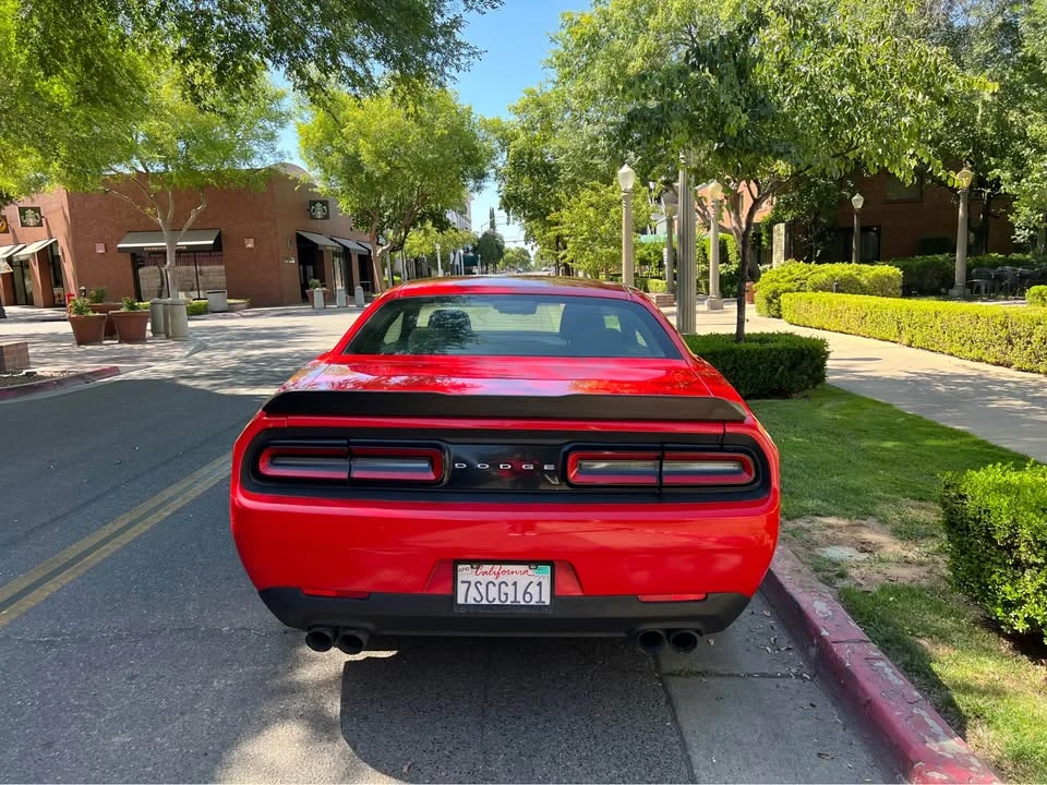 2016 Dodge Challenger 3rd Gen - Image 6 of 11