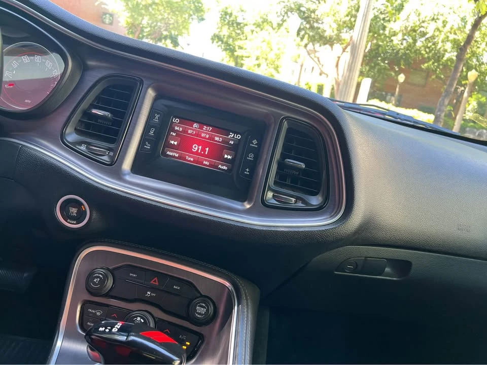 2016 Dodge Challenger 3rd Gen - Image 10 of 11