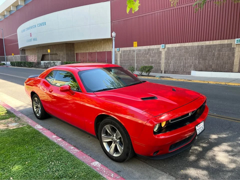 2016 Dodge Challenger 3rd Gen - Image 3 of 11