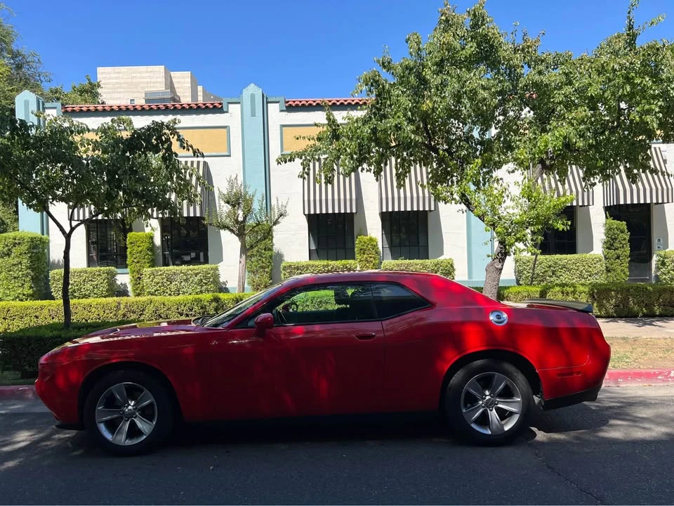 2016 Dodge Challenger 3rd Gen - Image 8 of 11