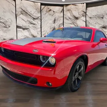 2016 Dodge Challenger SXT Coupe 2D