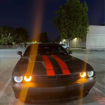2016 Dodge Challenger SXT Coupe 2D