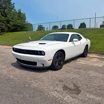 2016 Dodge Challenger SXT Coupe
