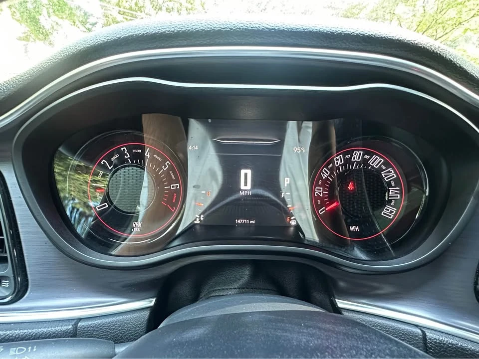 2016 Dodge Challenger 3rd Gen - Image 11 of 12