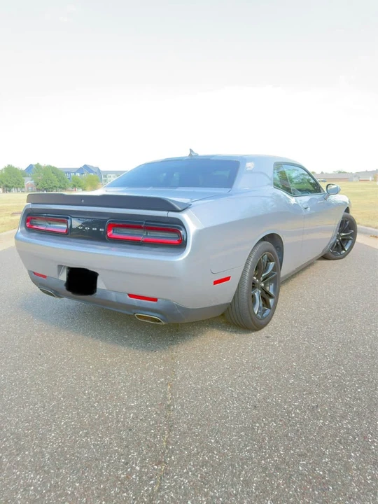 2016 Dodge Challenger 3rd Gen - Image 5 of 17