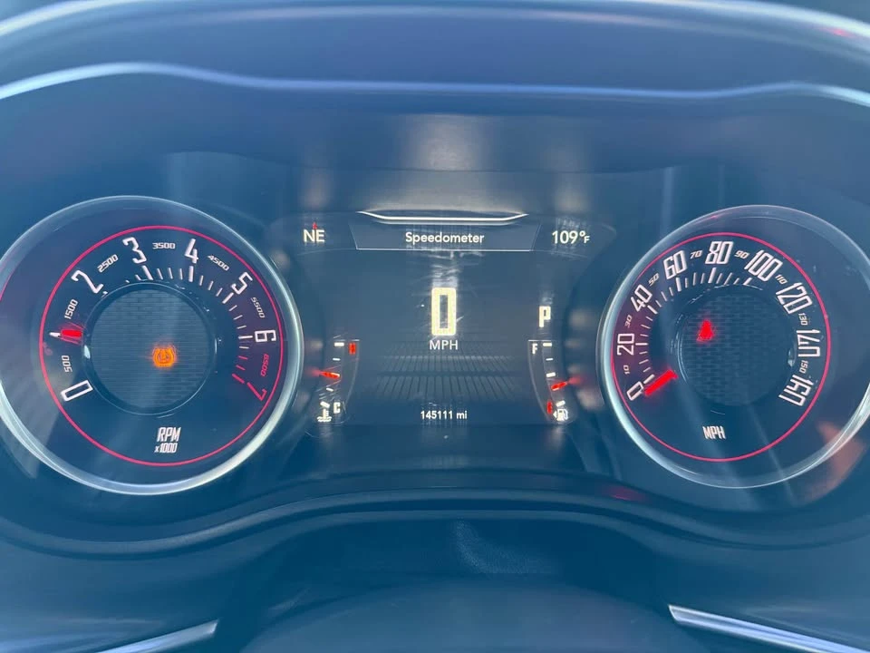 2016 Dodge Challenger 3rd Gen - Image 16 of 17