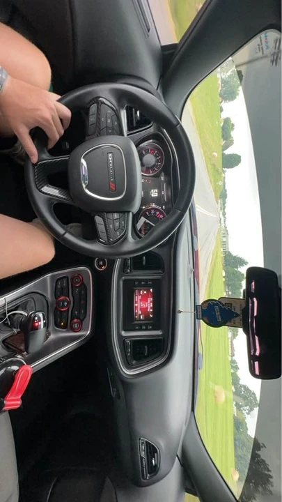 2016 Dodge Challenger 3rd Gen - Image 5 of 6