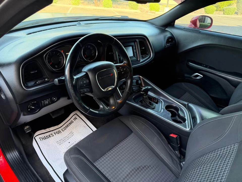 2016 Dodge Challenger 3rd Gen - Image 9 of 17