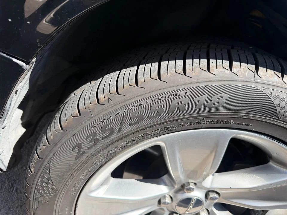 2016 Dodge Challenger 3rd Gen - Image 14 of 18
