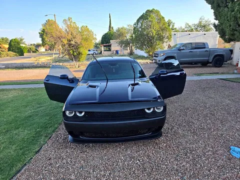 2016 Dodge Challenger SXT Coupe 2D