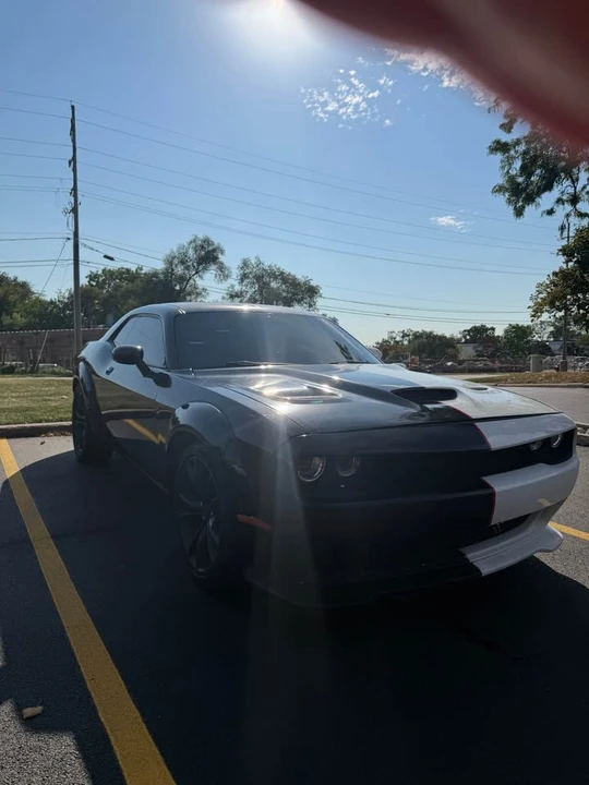 2016 Dodge Challenger 3rd Gen - Image 2 of 9