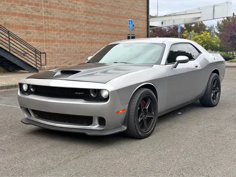 2016 Dodge Challenger SXT Coupe 2D