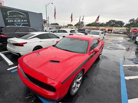 2016 Dodge Challenger SXT Coupe 2D