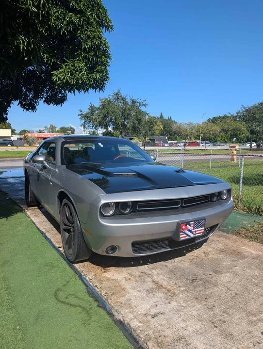 2016 Dodge Challenger 3rd Gen - Image 3 of 10